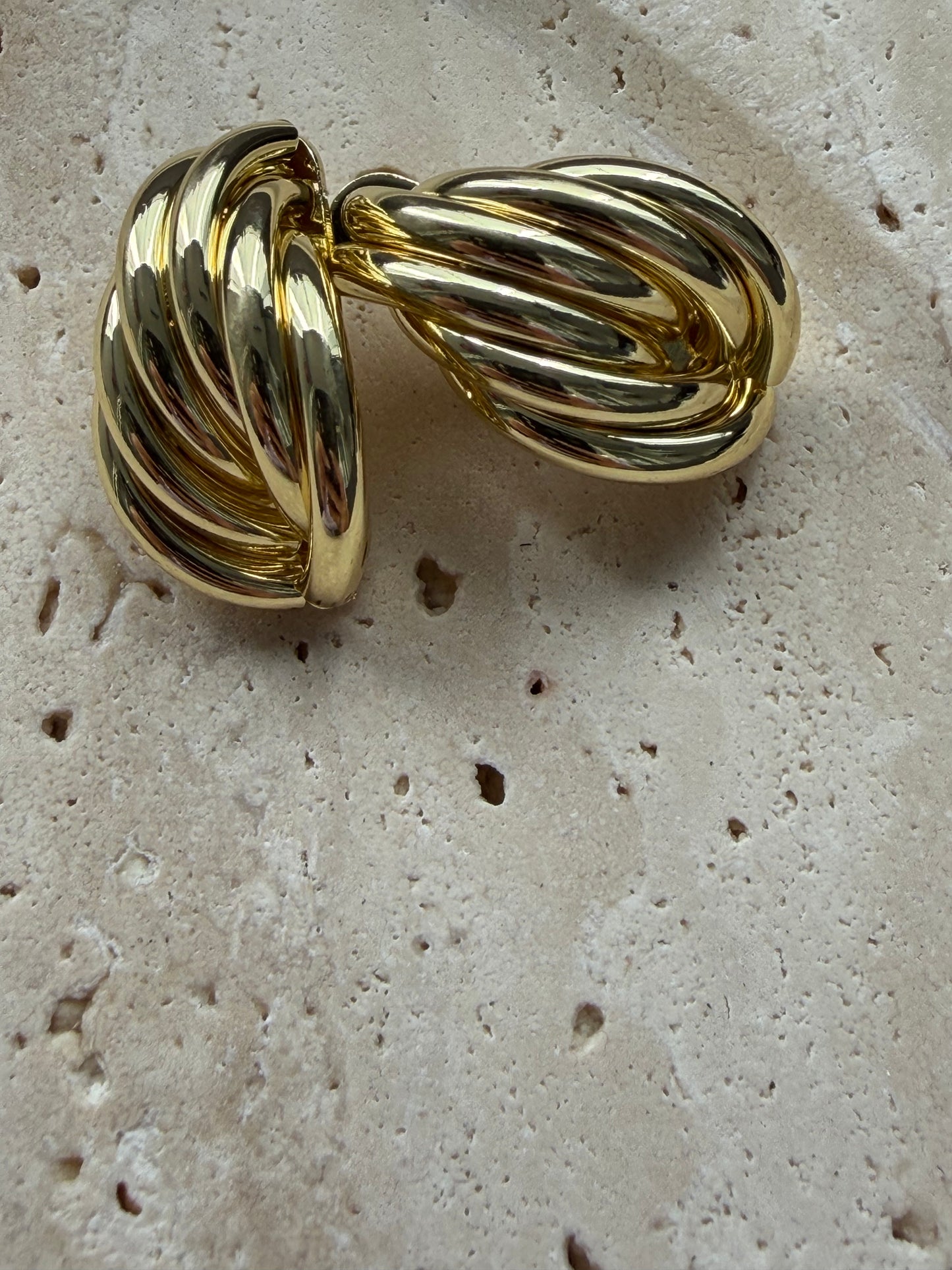 Gold Juliet Küpe