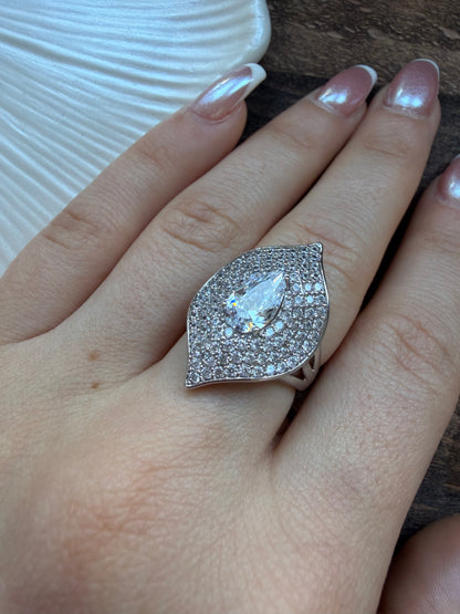 Silver Taşlı Diva Yüzük