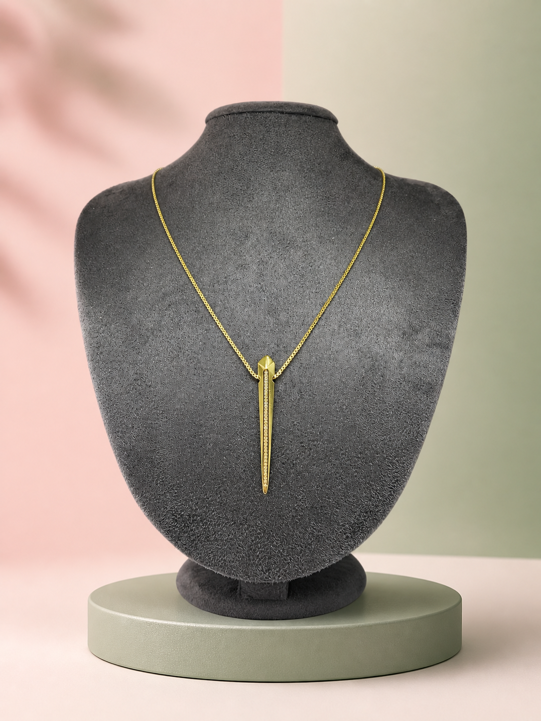 Gold Taşlı K. Kolye