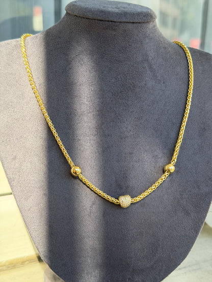 Gold Mini Taşlı Love Kolye