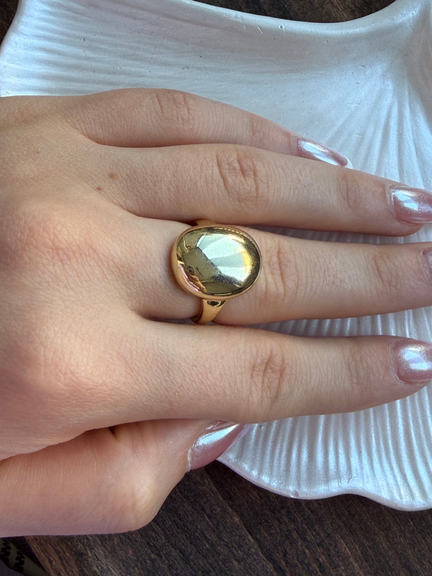 Gold Oval Ayna Yüzük