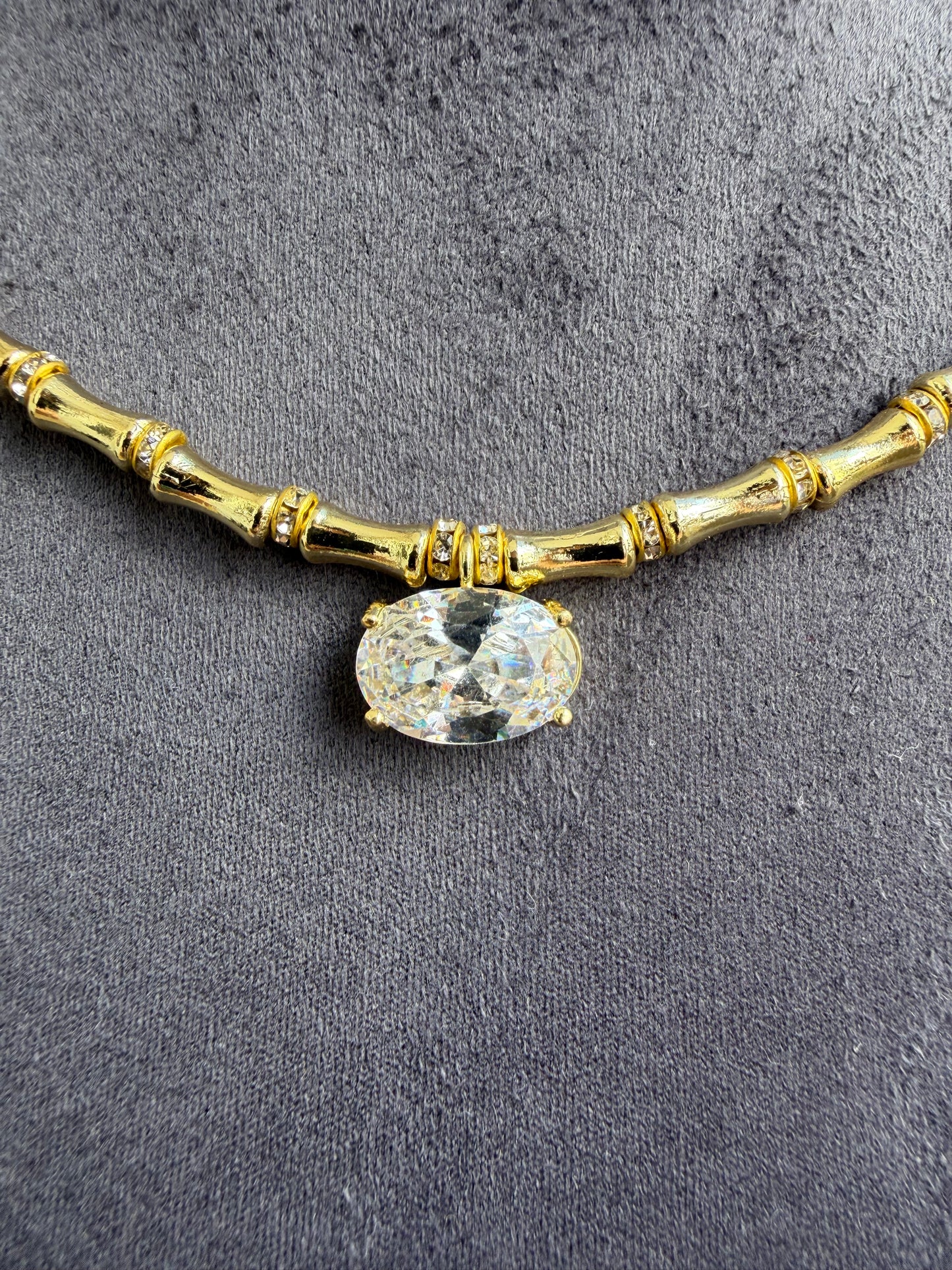 Gold Kemik Oval Taşlı Kolye