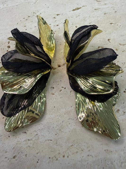 Gold & Siyah Yaprak Küpe