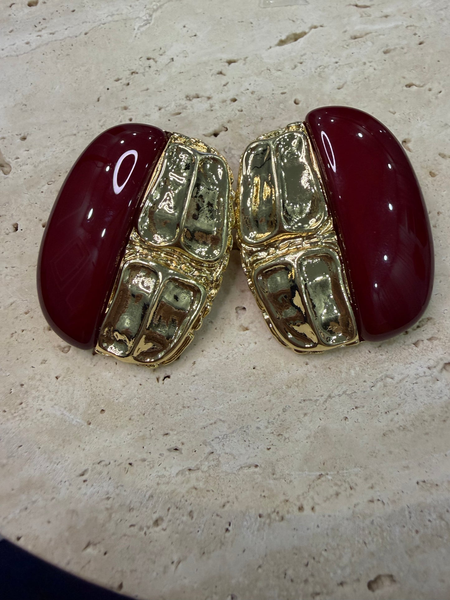 Gold Bordo Mineli Küpe