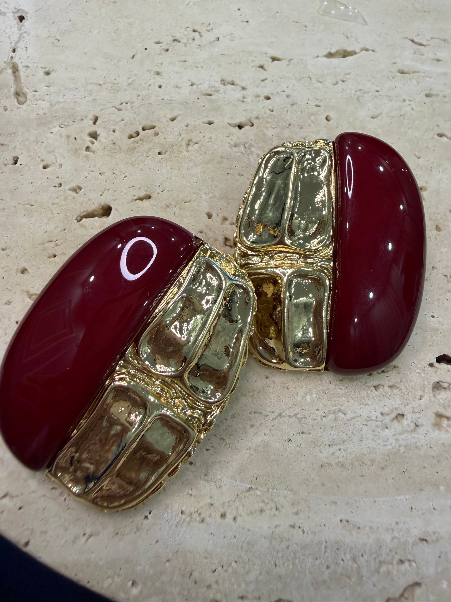 Gold Bordo Mineli Küpe