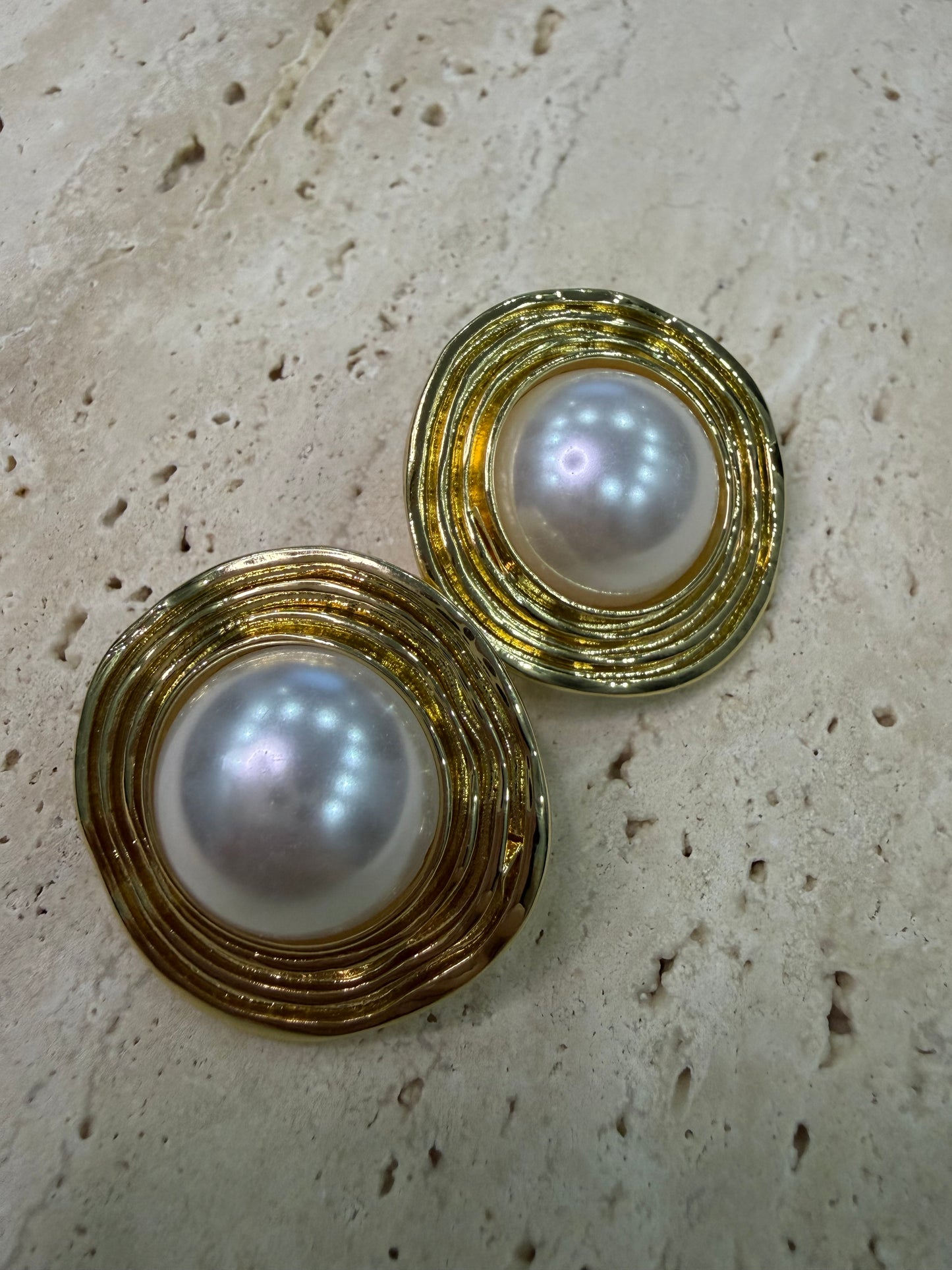 Gold Yuvarlak İncili Küpe