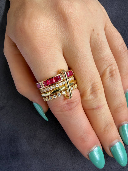 Gold 4’lü Pembe Taşlı Yüzük