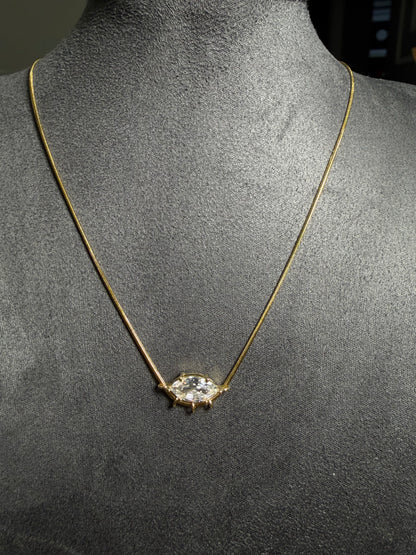 Gold Marquise Eye Kolye