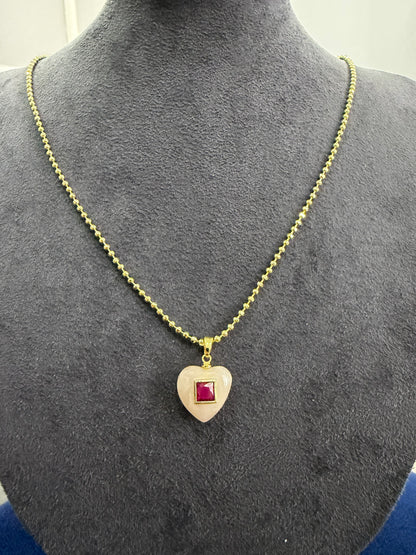 Gold Kalp Krem Taşlı Kolye