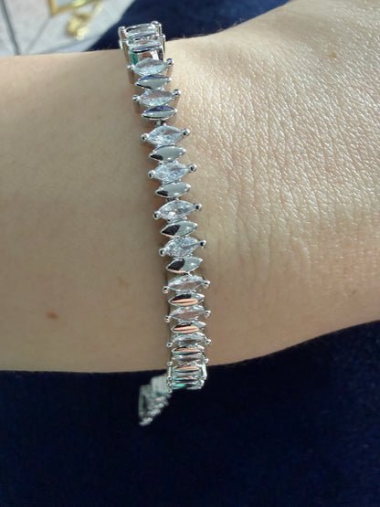 Silver Markız Kesim Taşlı Dizme Bileklik