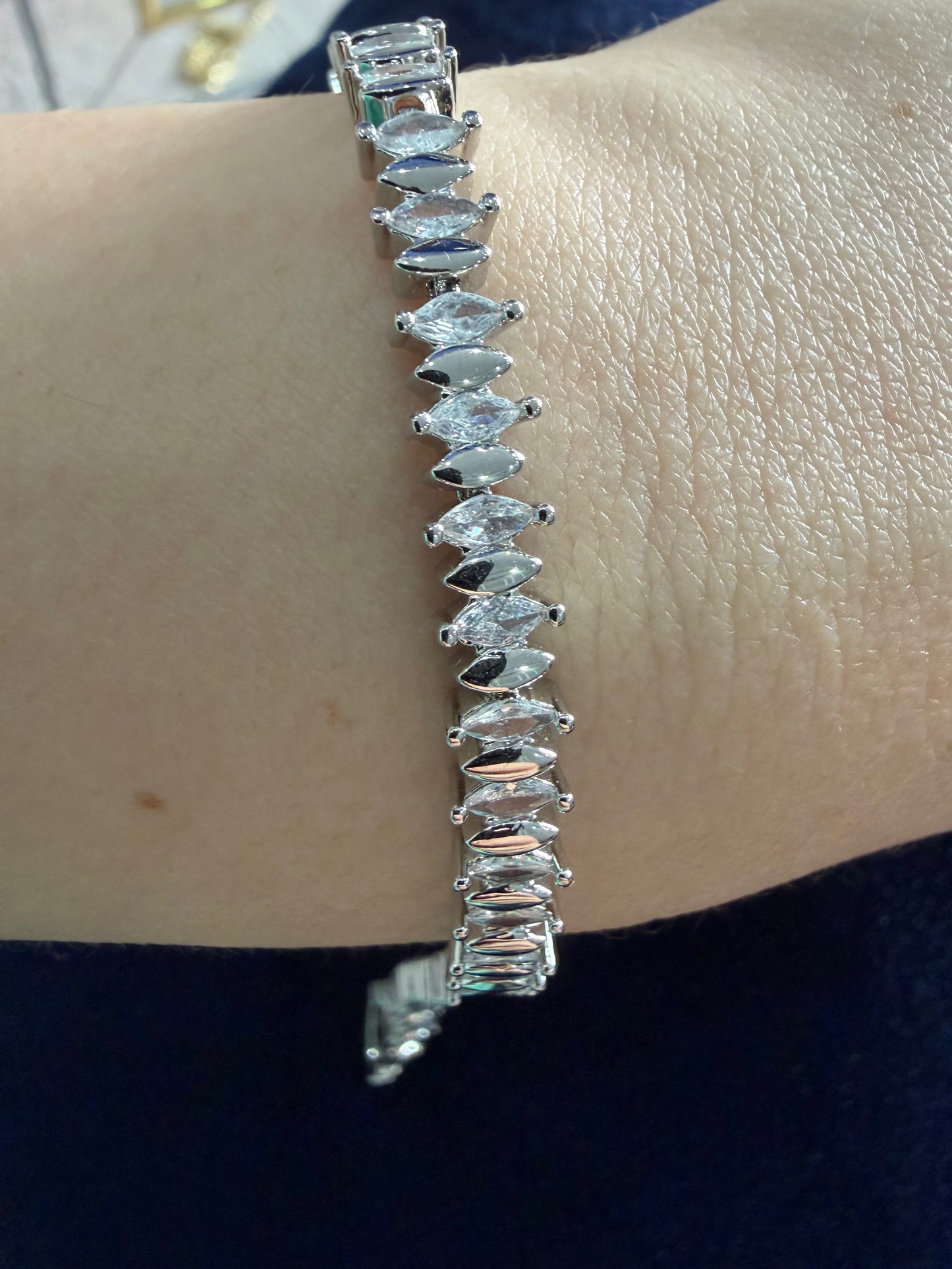 Silver Markız Kesim Taşlı Dizme Bileklik