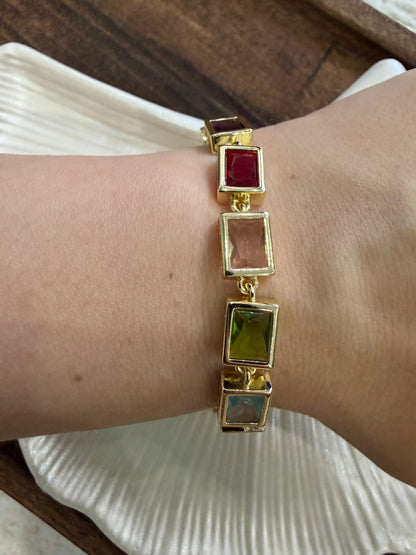 Gold Kare Renkli Taşlı Bileklik