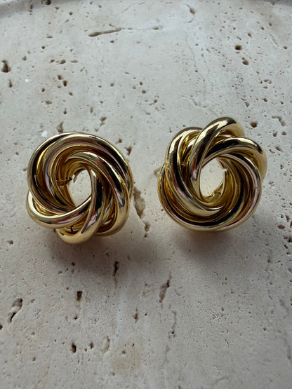 Gold Yuvarlak Sarmal Küpe