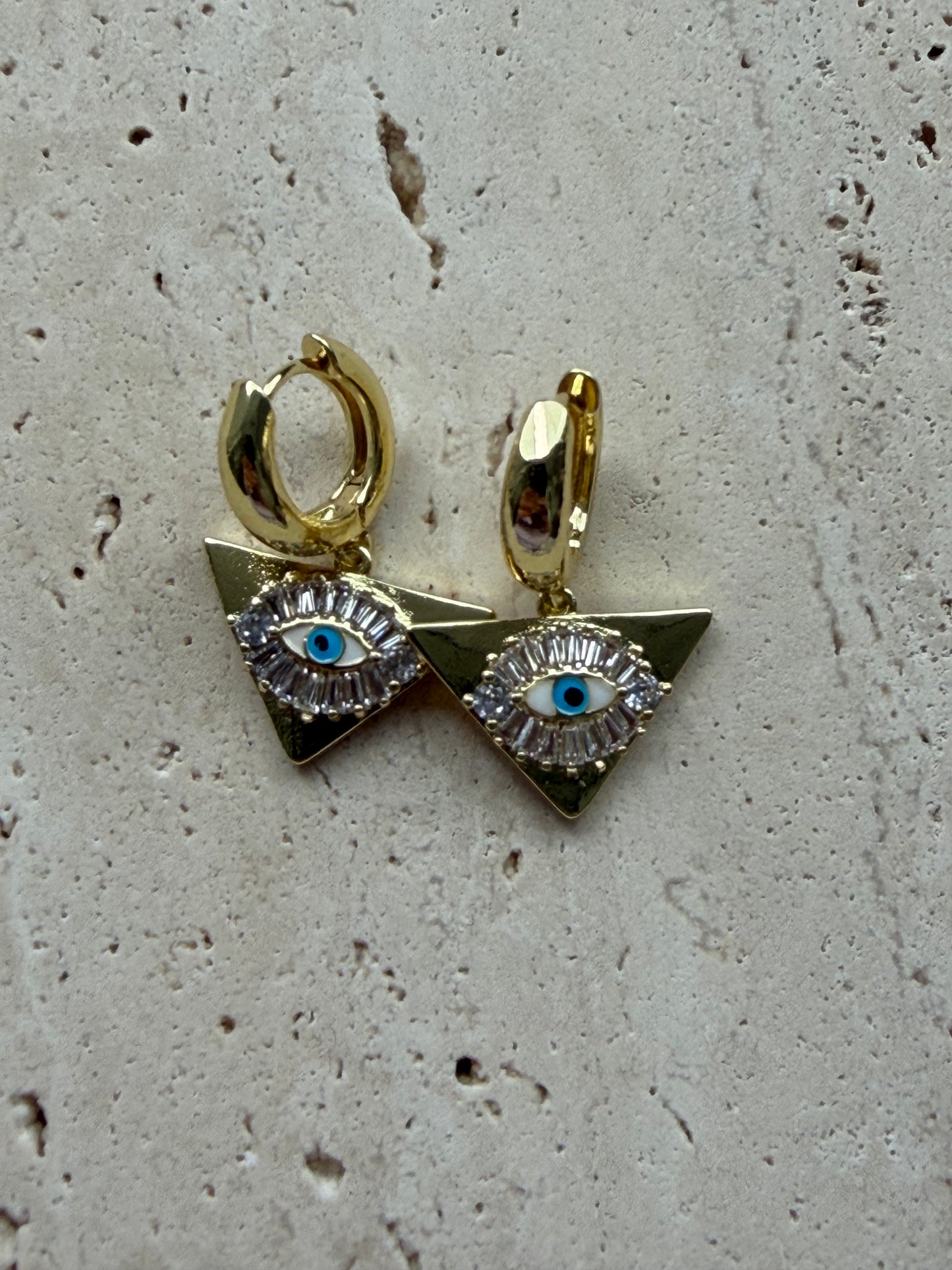 Gold Üçgen Eyes Küpe