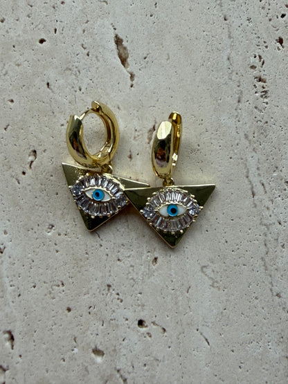Gold Üçgen Eyes Küpe