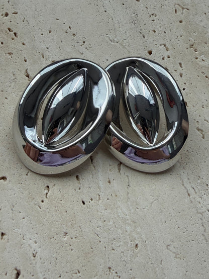 Silver Oval Ayna Küpe