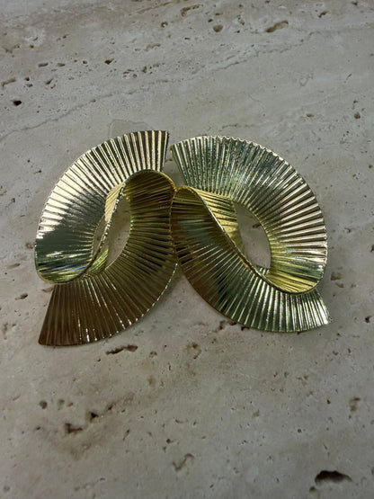 Gold Asirmetrik Küpe - Muas Aksesuar