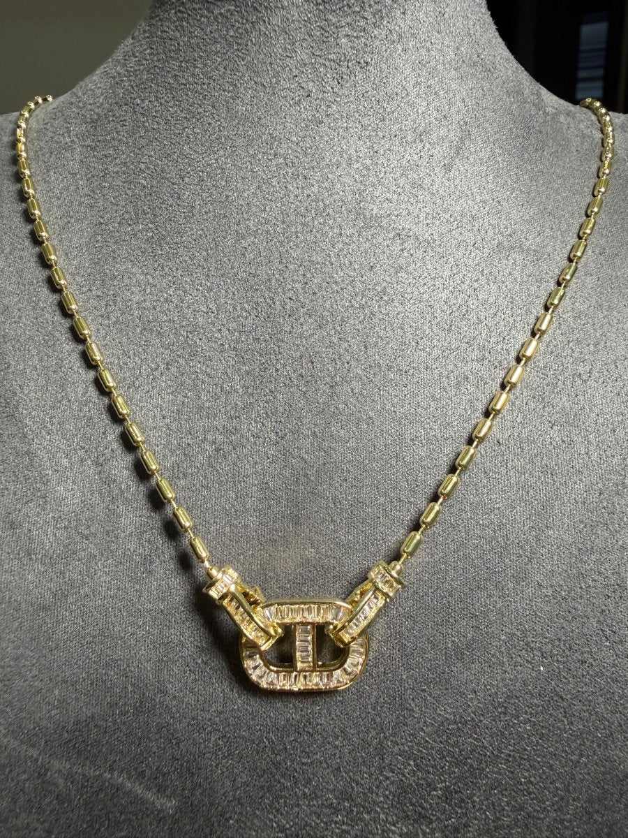 Gold Baget Taşlı Geometrik Kolye - Muas Aksesuar