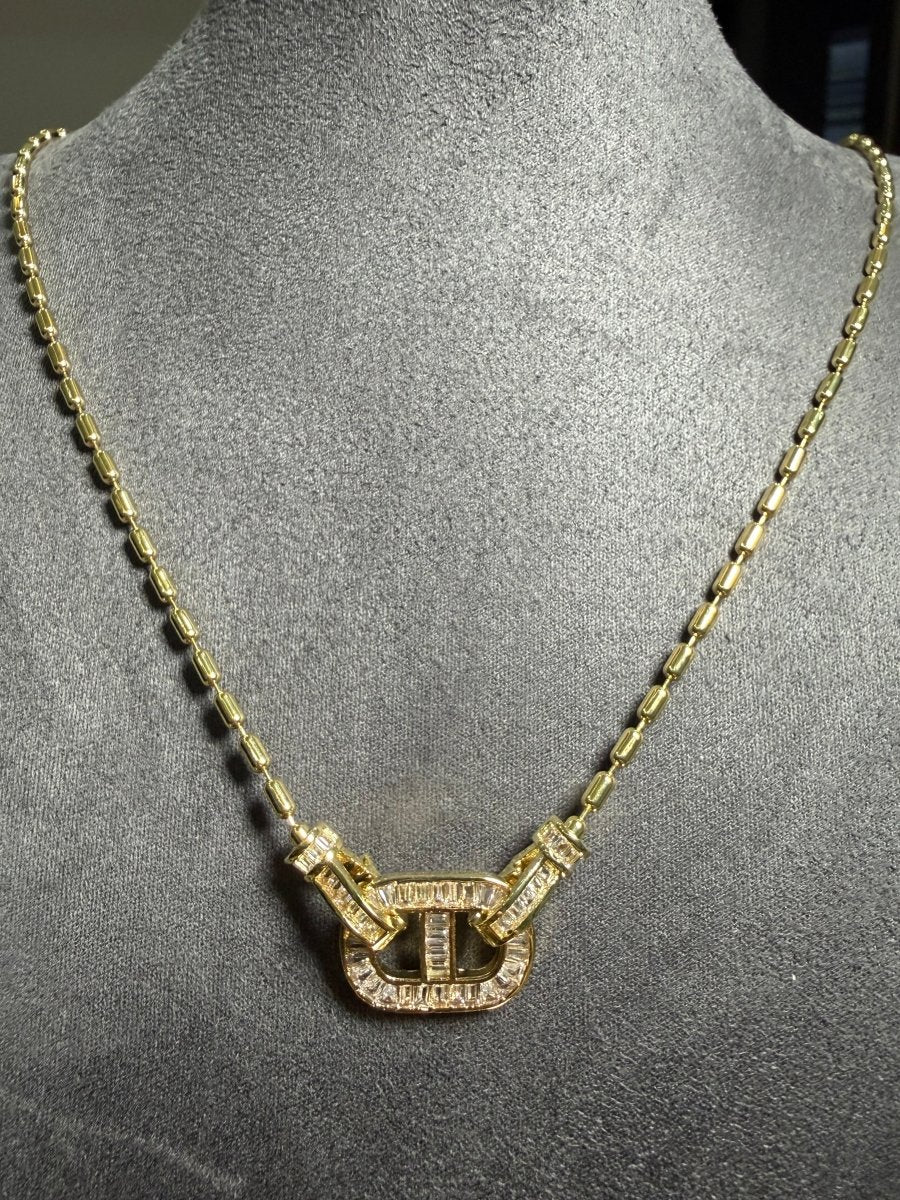 Gold Baget Taşlı Geometrik Kolye - Muas Aksesuar