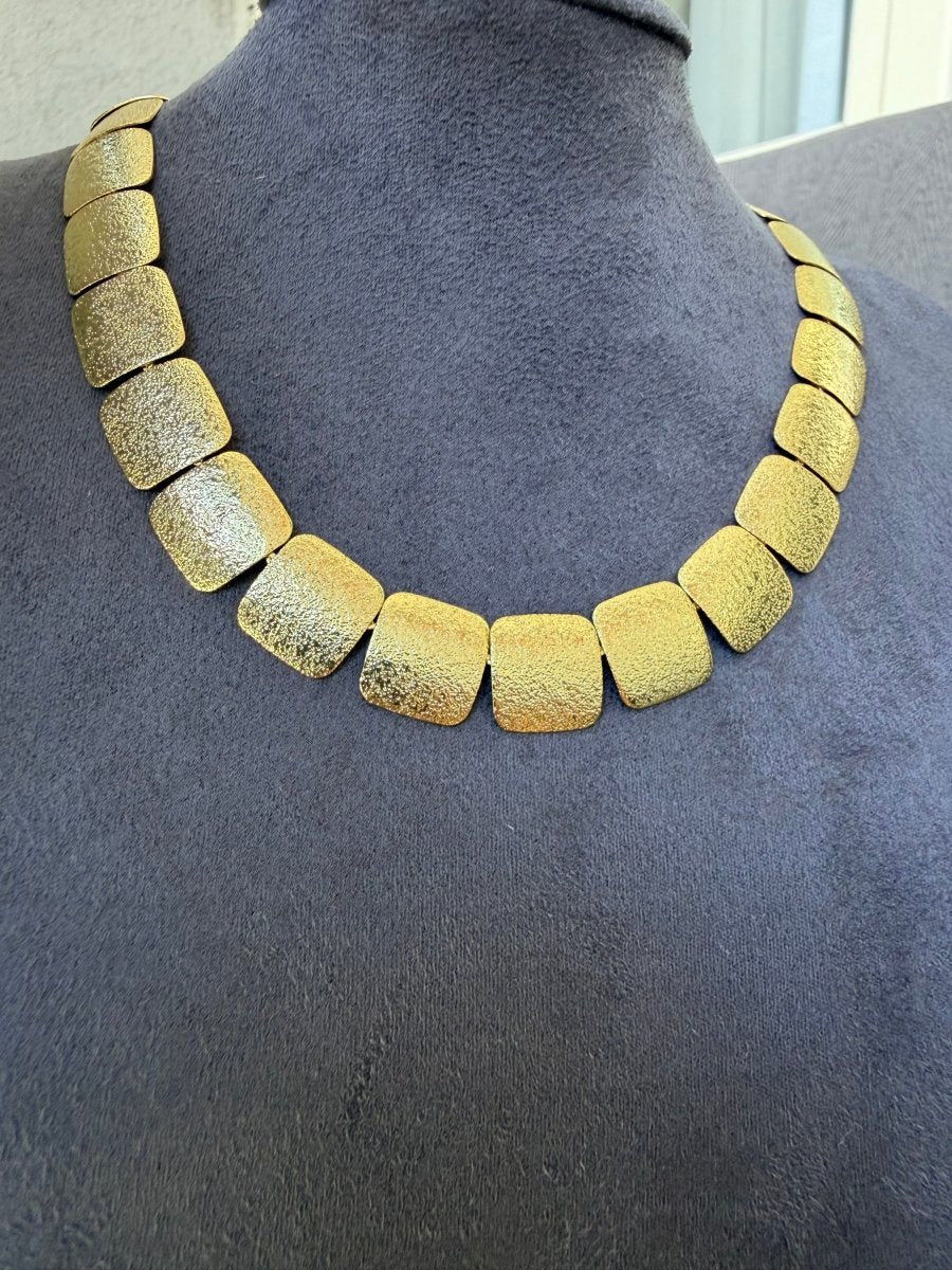 Gold Kare Büyük Pul Kolye - Muas Aksesuar