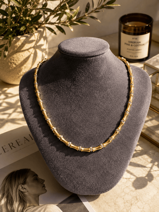 Gold Kemik Mini Taşlı Kolye - Muas Aksesuar
