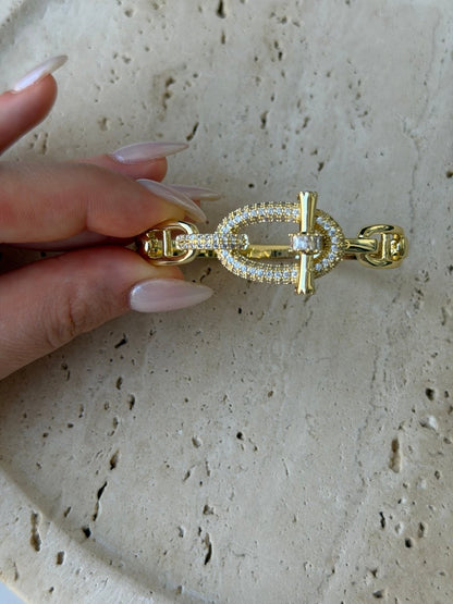 Gold Luna Kilit Kelepçe - Muas Aksesuar