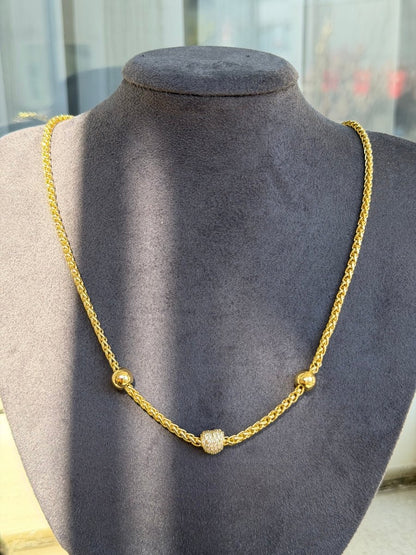 Gold Mini Taşlı Love Kolye - Muas Aksesuar