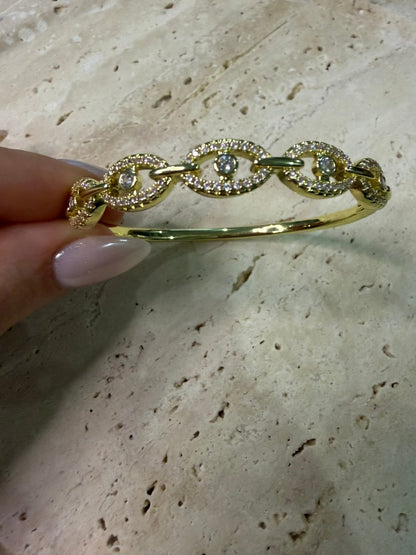 Gold Taşlı Aura Zincir Kelepçe - Muas Aksesuar