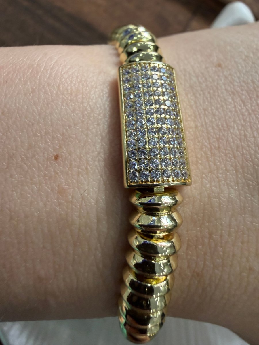 Gold Taşlı Impera Bileklik - Muas Aksesuar