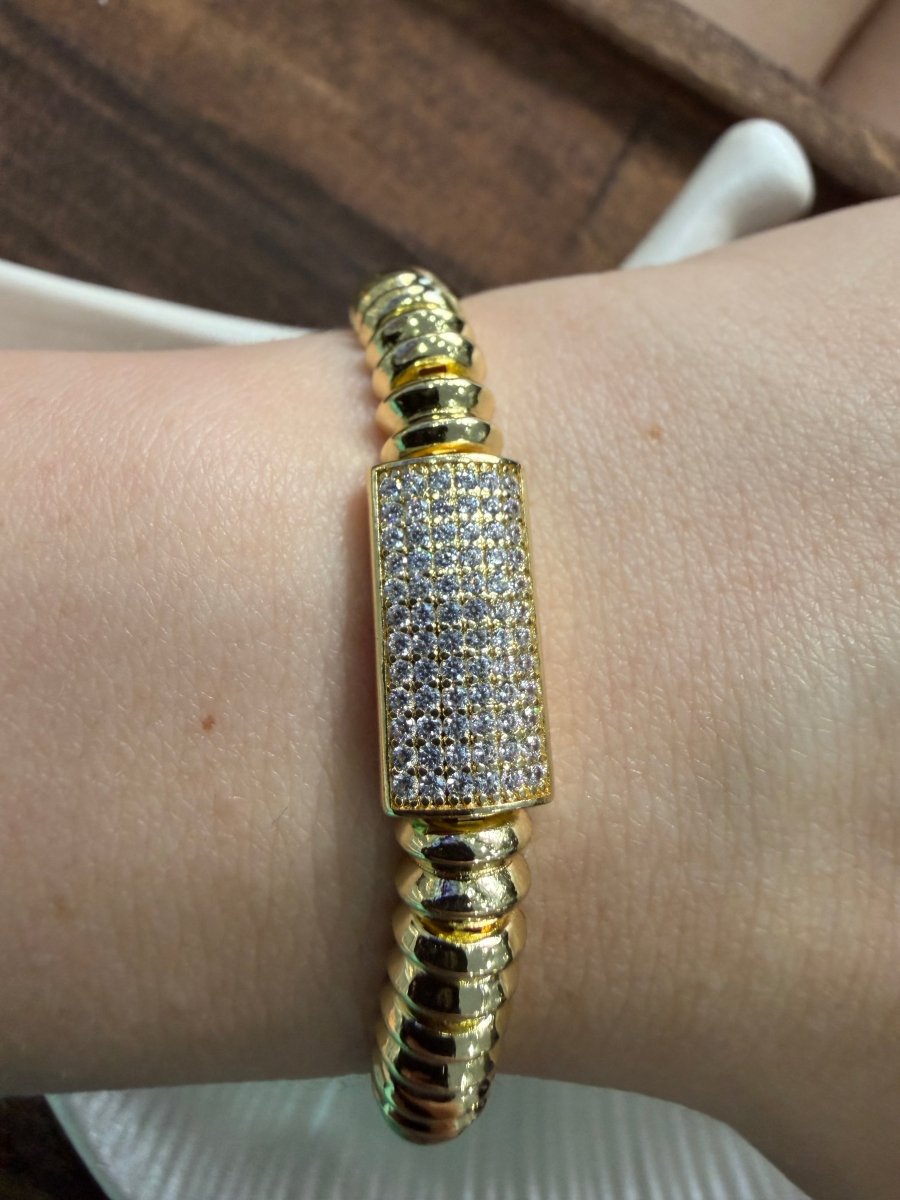 Gold Taşlı Impera Bileklik - Muas Aksesuar