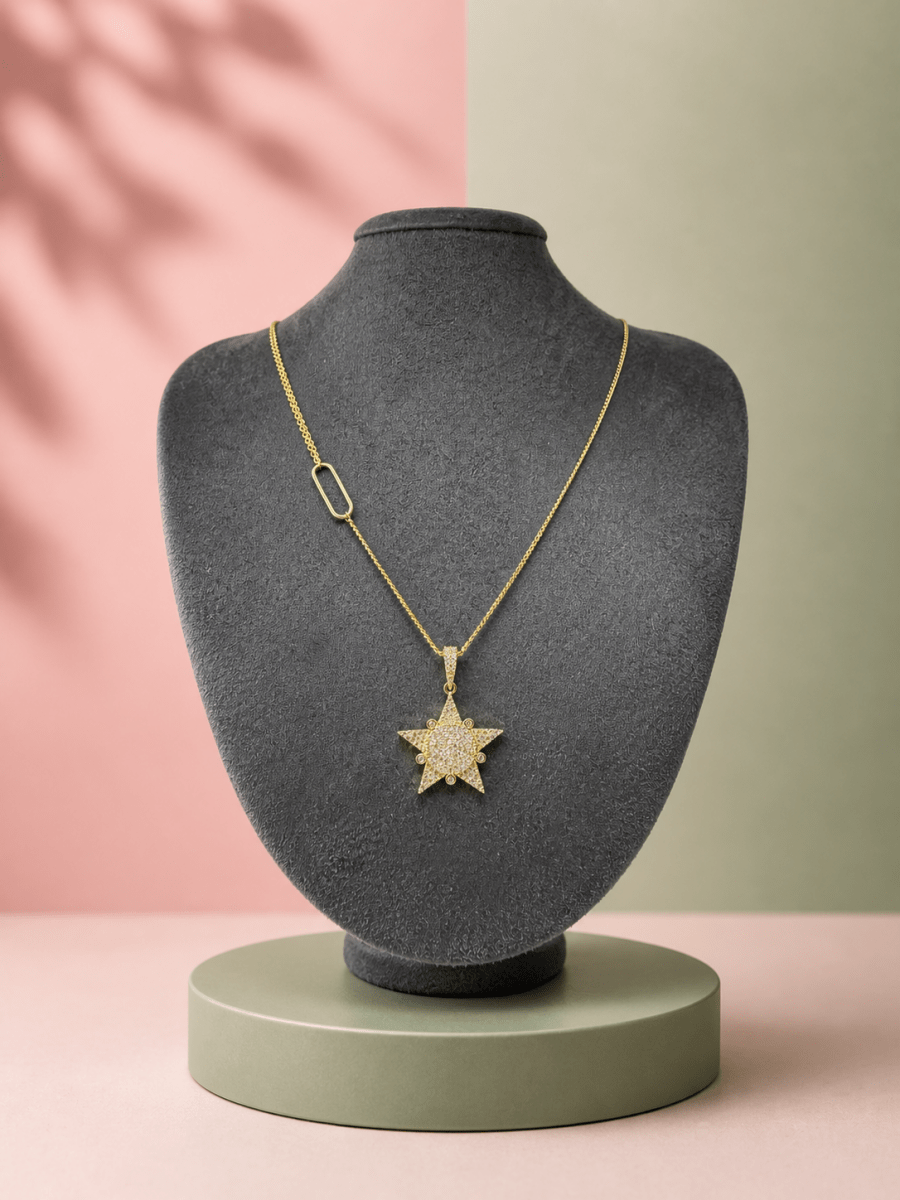 Gold Taşlı Yıldız Kolye - Muas Aksesuar