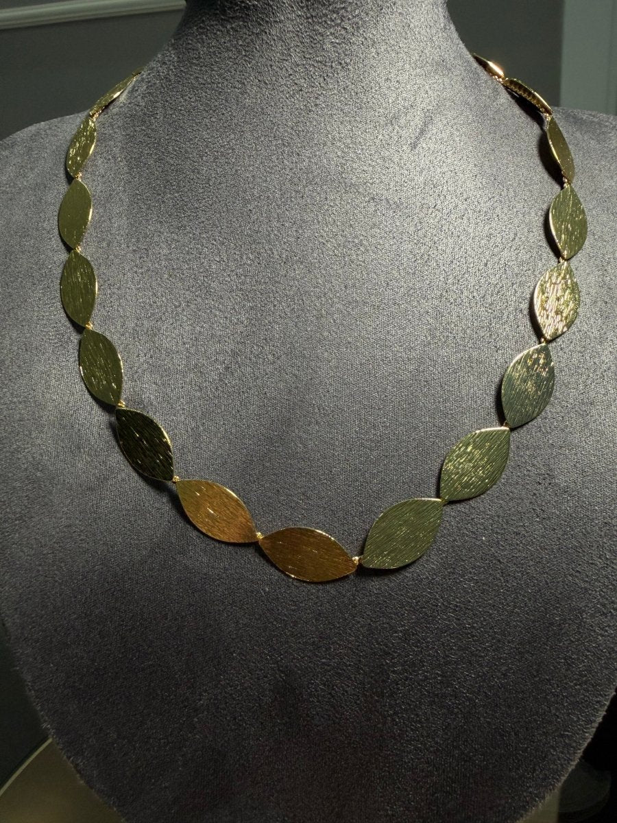 Gold Yaprak Kesim Pul Kolye - Muas Aksesuar