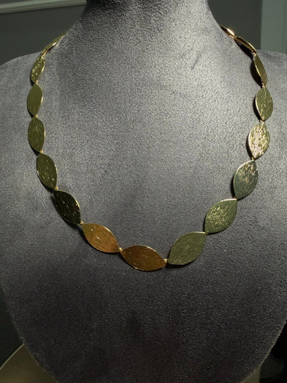 Gold Yaprak Kesim Pul Kolye - Muas Aksesuar