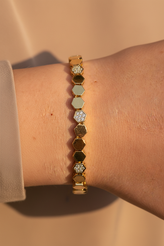 Gold Taşlı Çift Petek – Lifestyle 2