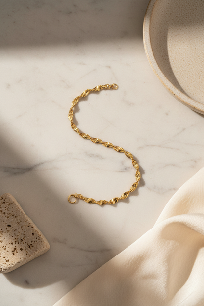 Gold Burma – Flatlay
