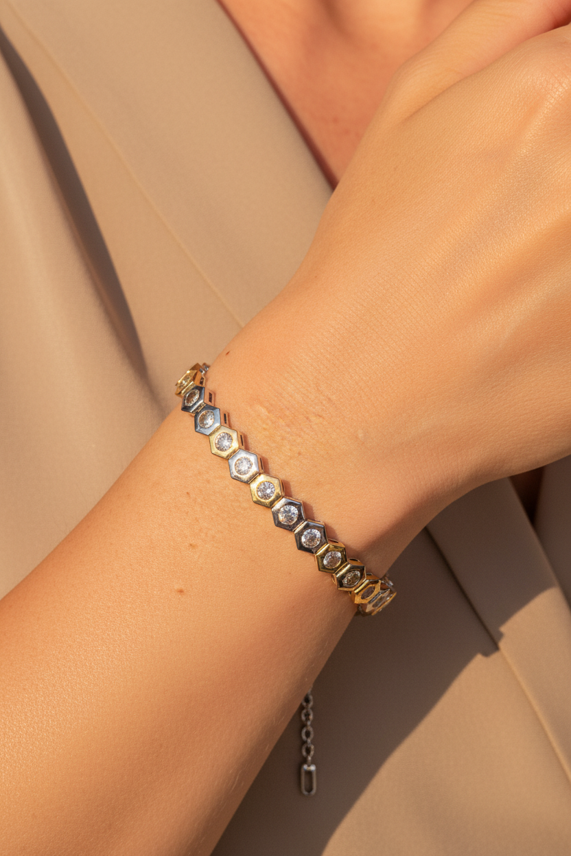 Gold Silver Altıgen – Lifestyle 2