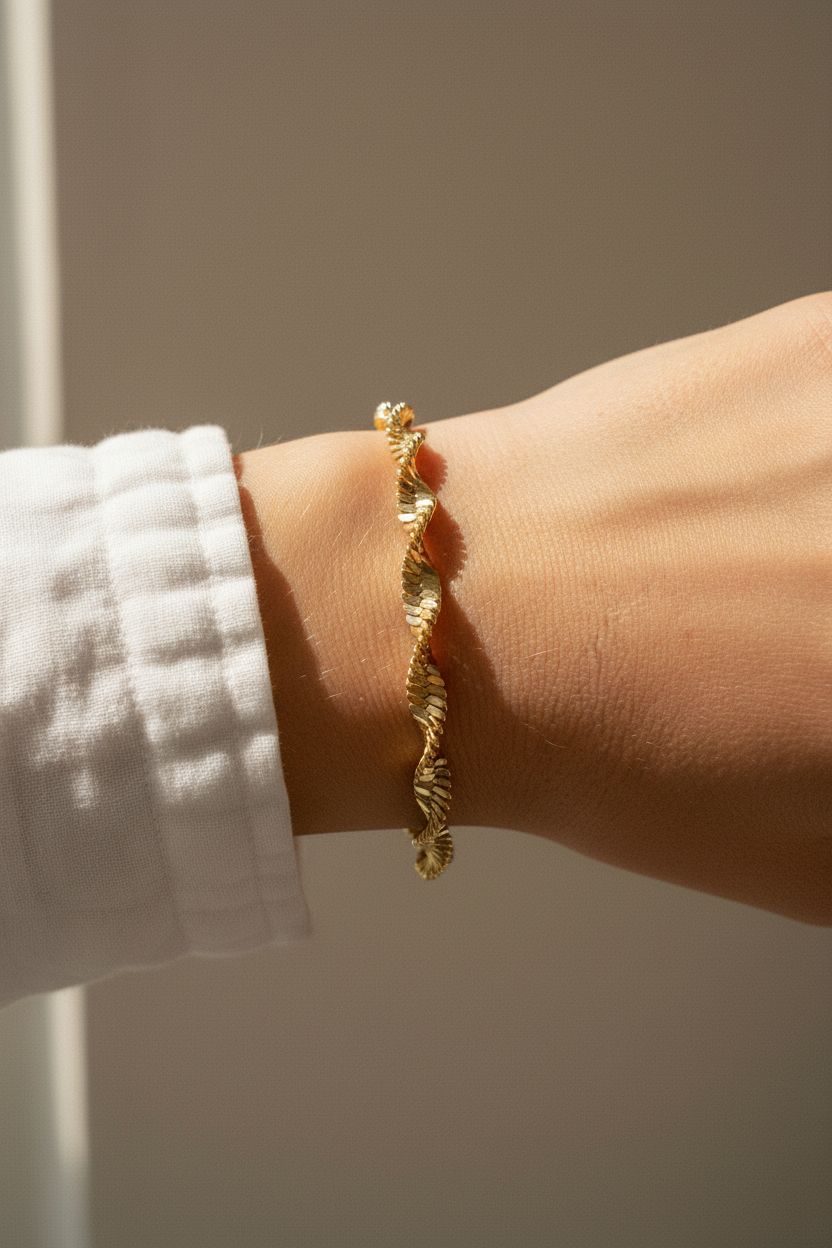 Gold Burma – Lifestyle 1