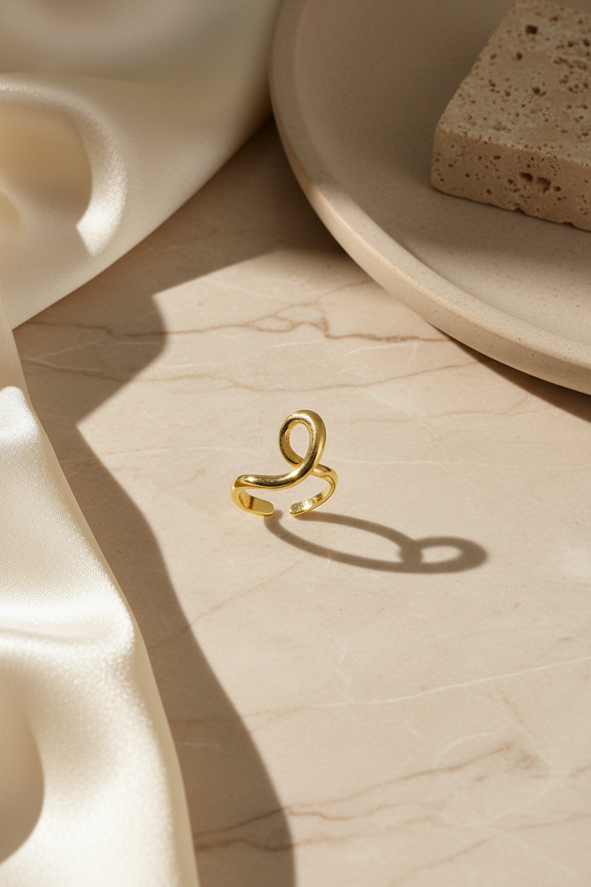 Gold Yarım Düğüm – Flatlay