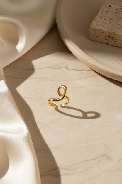 Gold Yarım Düğüm – Flatlay