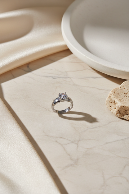 Silver Tek Taş Dua – Flatlay