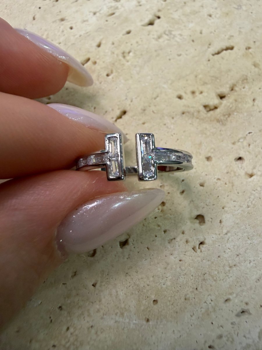 Silver Taşlı H Yüzük - Muas Aksesuar